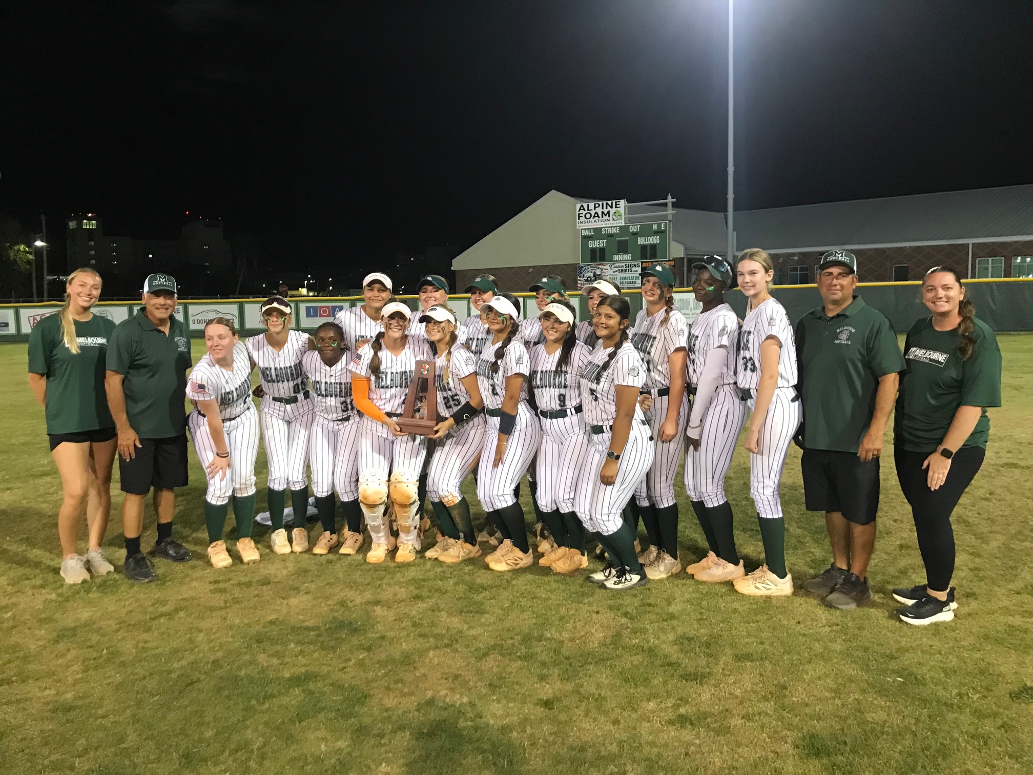 Melbourne softball wins district championship